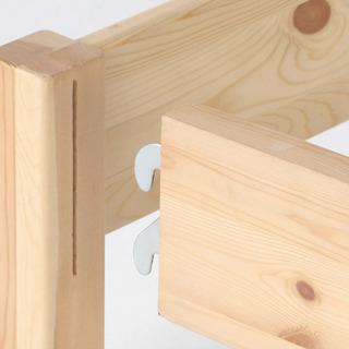 パイン材ベッド(マットレスなし)の画像