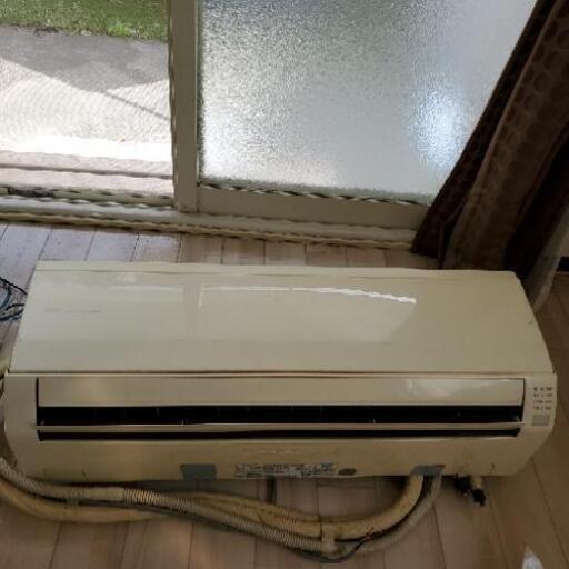 2010年製FUJITSUルームエアコン　中古