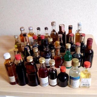 リキュール等ミニボトル古酒 まとめて32本セット 未開栓 ATの画像