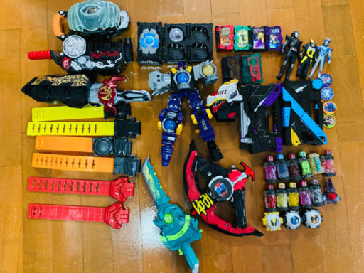 【最終値下げ】仮面ライダー変身ベルトなど