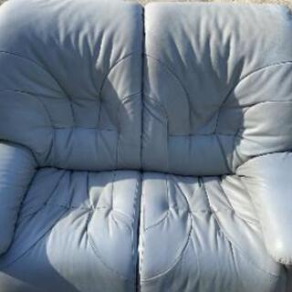 2人用ソファ　合皮の画像