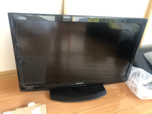 液晶テレビ