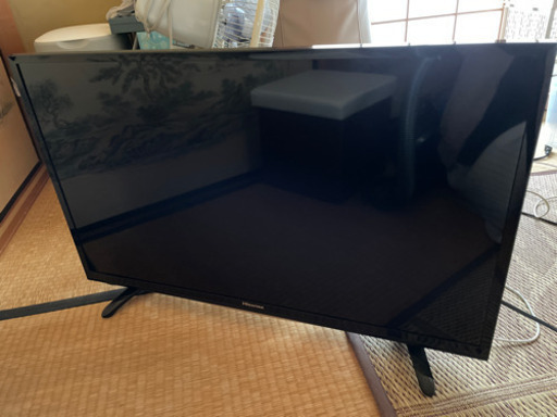 32型液晶テレビ　不具合無し　Hisense 超美品　ちゃんと見れますよ