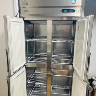 閉業　2019年4ドア冷凍箱の画像