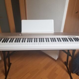 CASIO(カシオ) 88鍵盤 電子ピアノ Privia PX-160GD シャンパンゴールドの画像