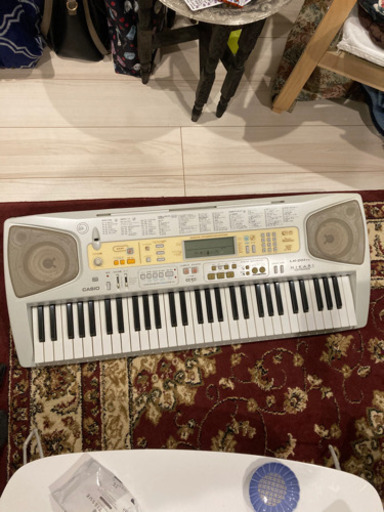 CASIO LK-201TV 電子ピアノ