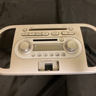 スズキ純正カーオーディオ　CD/MD/FM・AM  【中古】メー...