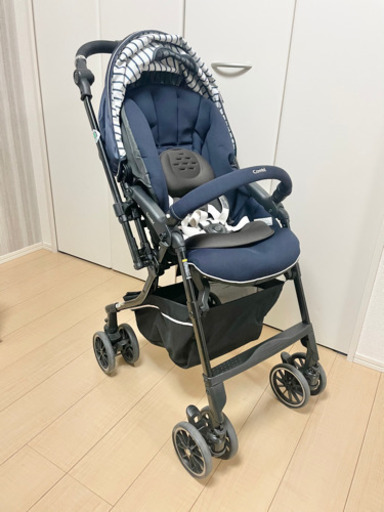 美品 コンビ メチャカル ハンディ コンパンクト エッグクッション ネイビー