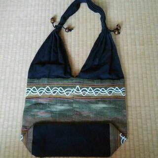 新品　シックに。　アジアン衣料店のバッグの画像