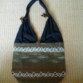 新品　シックに。　アジアン衣料店のバッグ