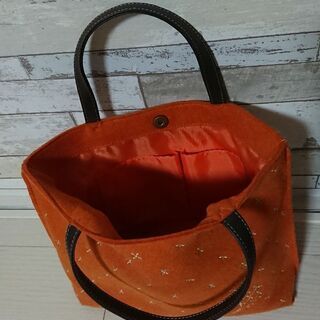 フェルトトートの画像