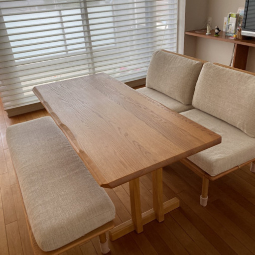 ニトリ　オークエスト　ダイニングテーブルセット