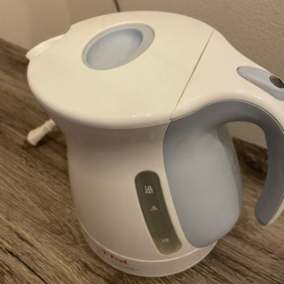 ティファール　T-fal 電気ケトルの画像