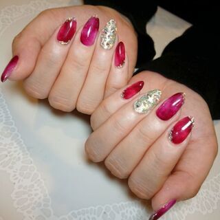 ネイリスト★アイリスト★オープニングスタッフ募集★さいたま市