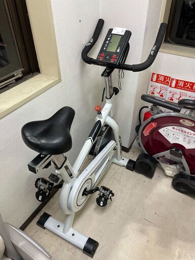 RAJA 　スピンバイク　HG