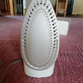 スチームアイロンの画像