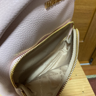❤️ マイケルコース 小サイズバックパック ピンク 正規品の画像