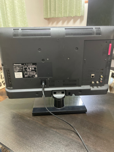 Panasonic 24インチ　液晶テレビ　TH-24C300 13000円