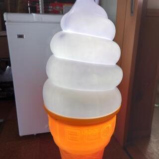 日世ソフトクリーム 照明