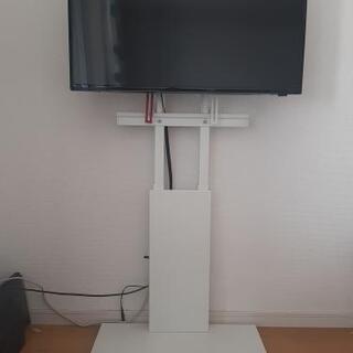 32型　レボリューション　ZML-TV 　テレビ掛け台付き