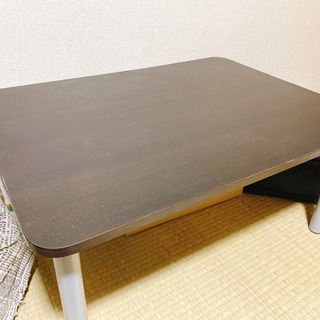 テーブル