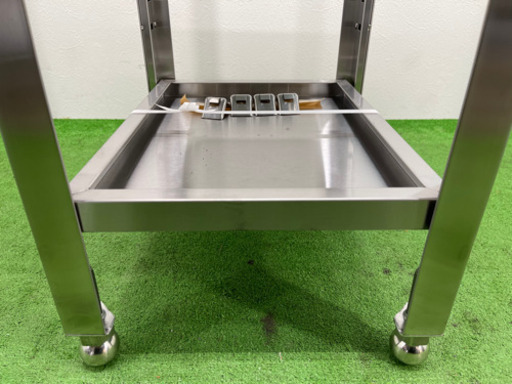 未使用保管品　業務用　ステンレス　作業台　中棚可動式　W36.50ｘＤ５５０ｘＨ８００ｍｍ