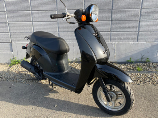 ☆トゥデイ低燃費4スト☆外装カウル・バッテリー・前後タイヤ&ブレーキ、シートなどなどあらゆるパーツを新品交換^_^快調ですよ☆50cc原付スクーター
