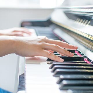 🎹 ピアノを始めてみませんか？｜月2回～和邇駅前・土日も開講の画像