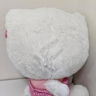 ハローキティぬいぐるみの画像