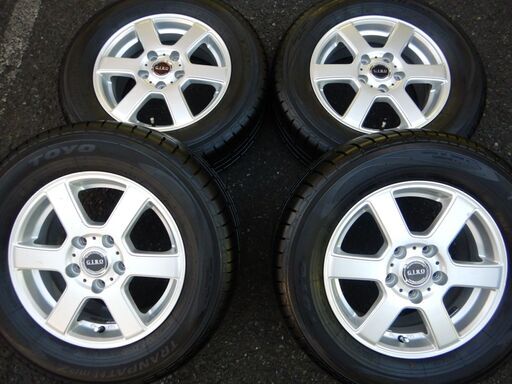 Ｇｉｒｏ　１５インチ　タイヤ溝たっぷり！ステップワゴン、ノア