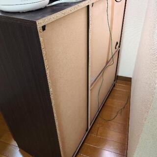 【直接引取限定】レンジ棚　レンジ台　食器棚の画像