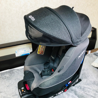 アップリカ　クルリラ　プレミアム　アカチャン本舗限定チャイルドシート360℃回転