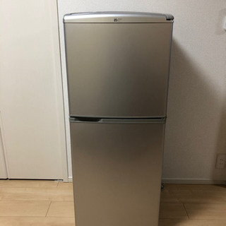 中古冷蔵庫　SANYO SR-141M(SB)