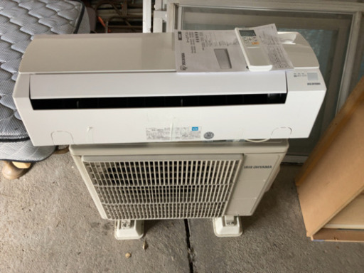 【取付対応可】2018年式　美品2.8kw（10畳）ルームエアコン アイリスオーヤマ