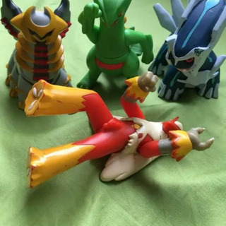 ポケモン　フィギュア　伝説ポケモン