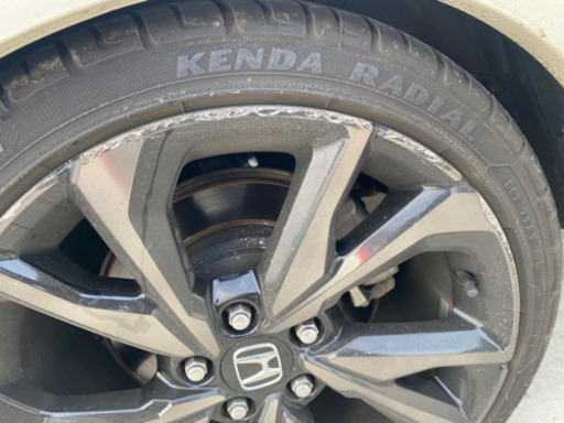 売ります 。シビック純正　FK7タイヤホイールセット。