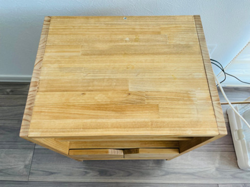 売れました/無垢材チェスト/用途フリーラック/食器棚/テレビ台/サイドテーブル/収納棚