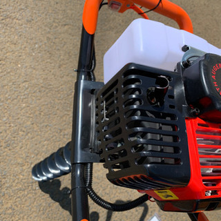 エンジンオーガー　エンジン穴掘り機　お好きなサイズドリル1本付き 　52CC くい打ち、植樹、種まき、木の根っこを掘る 新品の画像