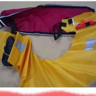 ライフジャケット　ベルトタイプ　(手動膨張式) 　新品 白迷彩の画像
