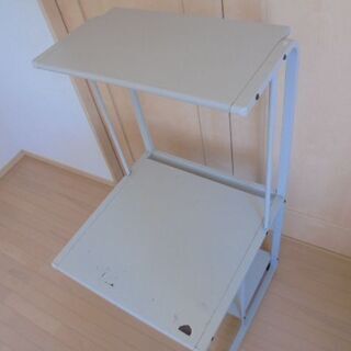 パソコンデスク　パソコンラック　PC