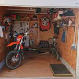 ガレージスペース　バイク預かります