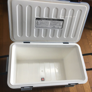 クーラーBOX  中古品　値下げしますの画像