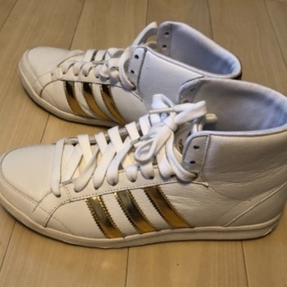 スニーカー　adidas アディダス 24.5cmの画像