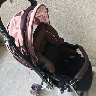 コンビ combi ベビーカー 生後1ヵ月〜36ヵ月ごろまでの画像