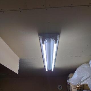 オフィス向けLED照明器具+LEDバー×2 