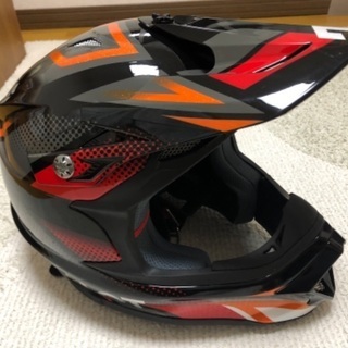 モトクロスヘルメット、ゴーグル