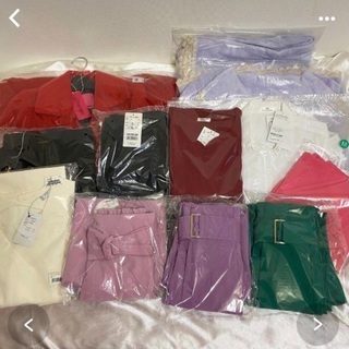 レディースお洋服13点セットの画像