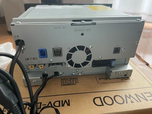 KENWOODカーナビ 彩速ナビ MDV-D304W ワンセグTVチューナー CD/USB/SD AVナビゲーションシステム