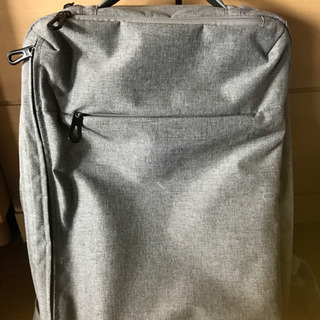 リュック　ビジネスバック　R.G.B