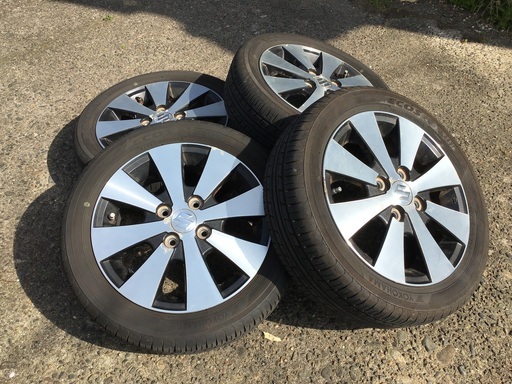 165/55R14の普通ﾀｲﾔとｱﾙﾐとのｾｯﾄです。